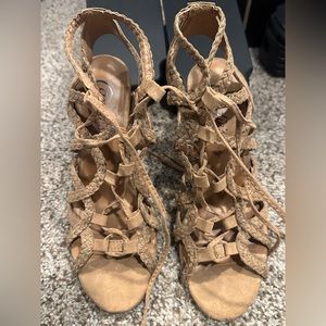 Candie’s Strappy Tie Up